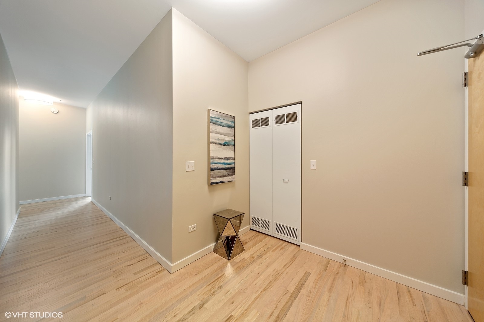630 N Franklin Street Unit: 1108