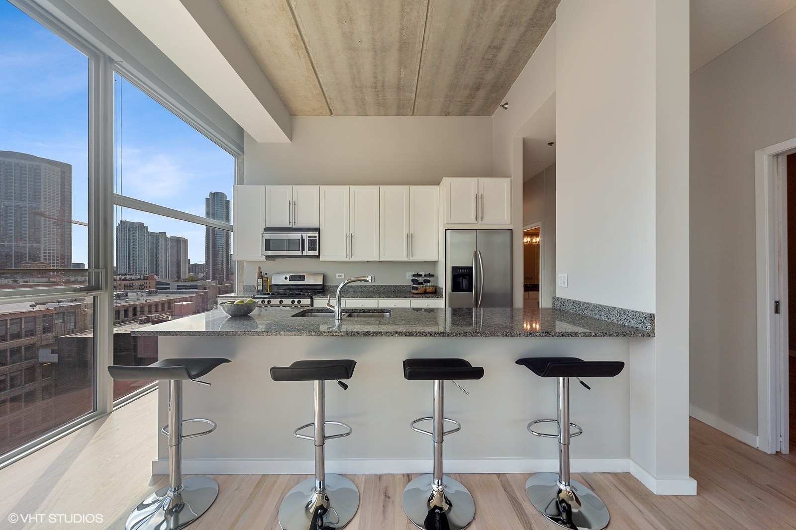 630 N Franklin Street Unit: 1108