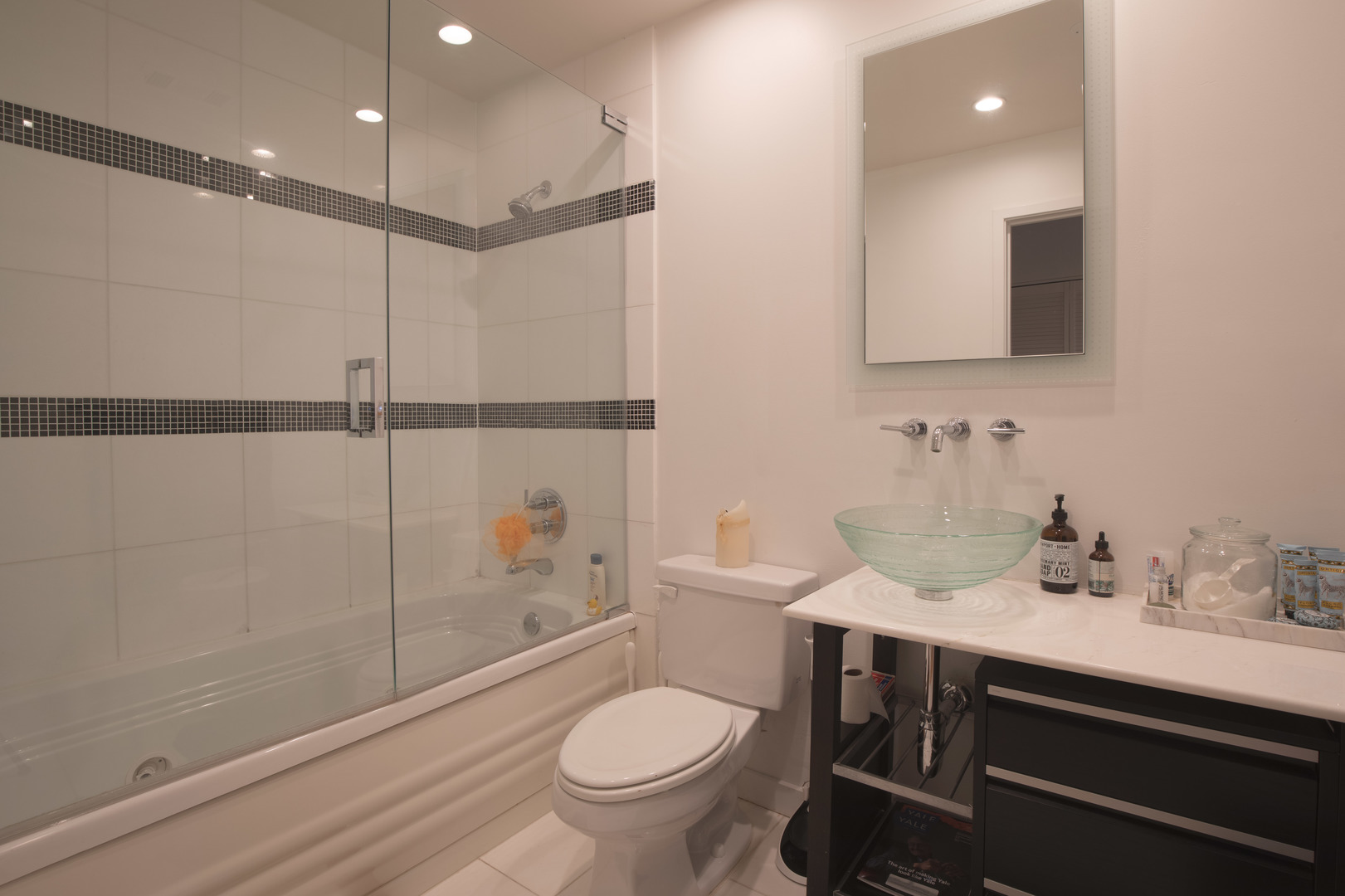 630 N Franklin Street Unit: 803