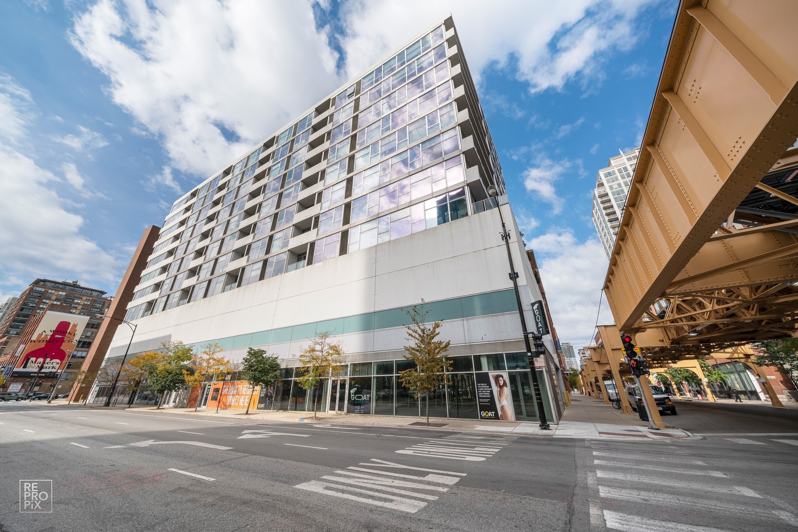 630 N Franklin Street Unit: 803