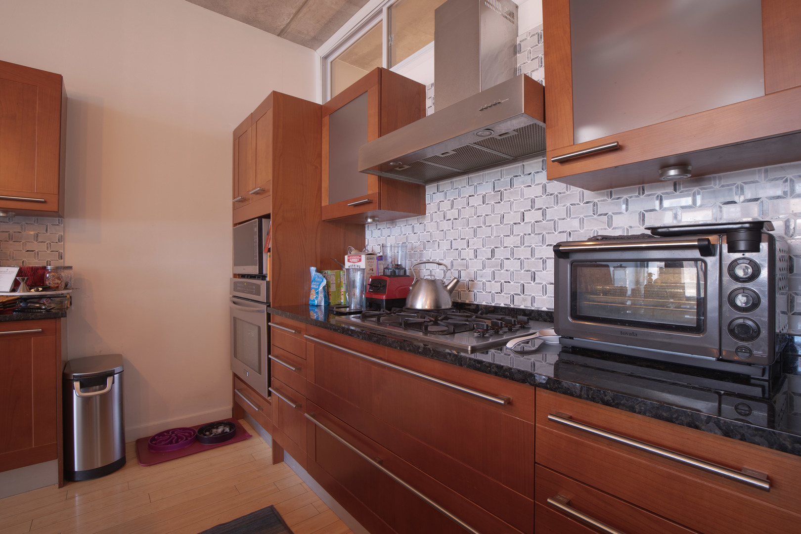 630 N Franklin Street Unit: 803