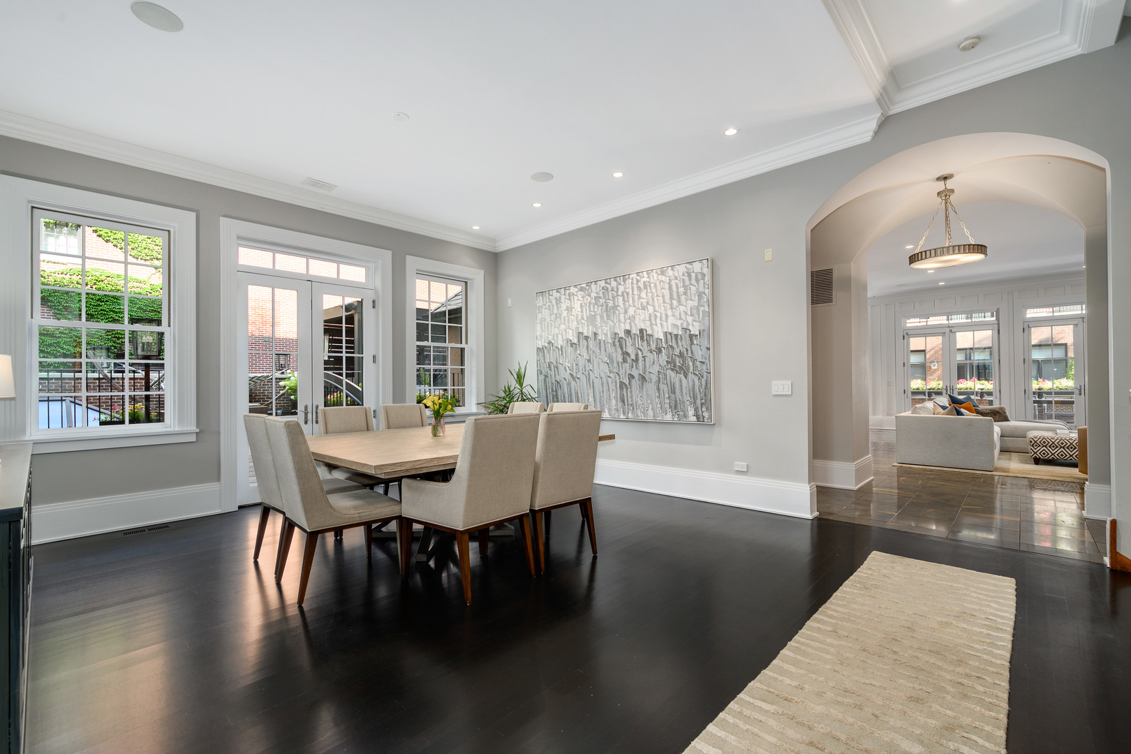 460 W Huron Street