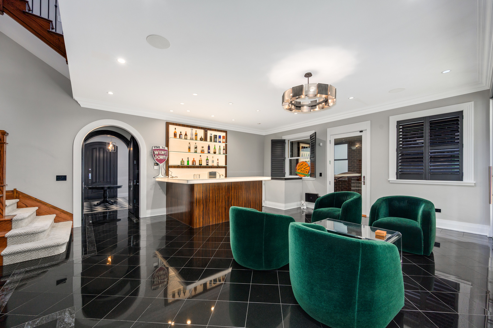460 W Huron Street