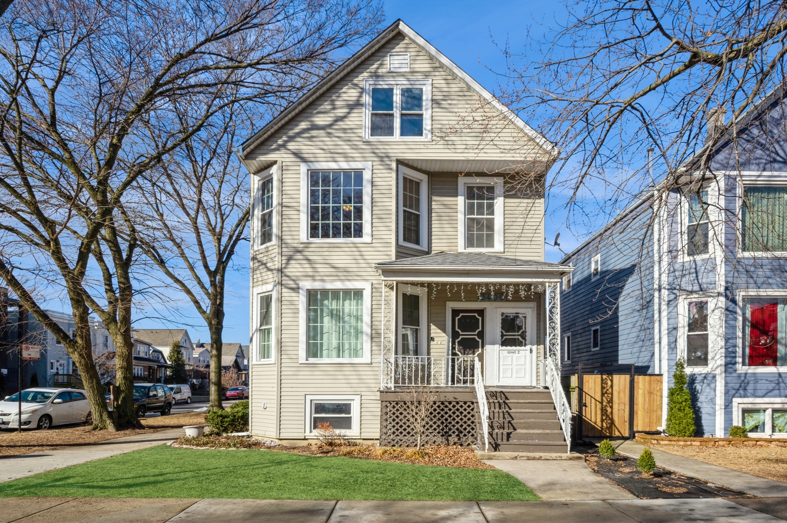 3400 N Keeler Avenue Unit: 2