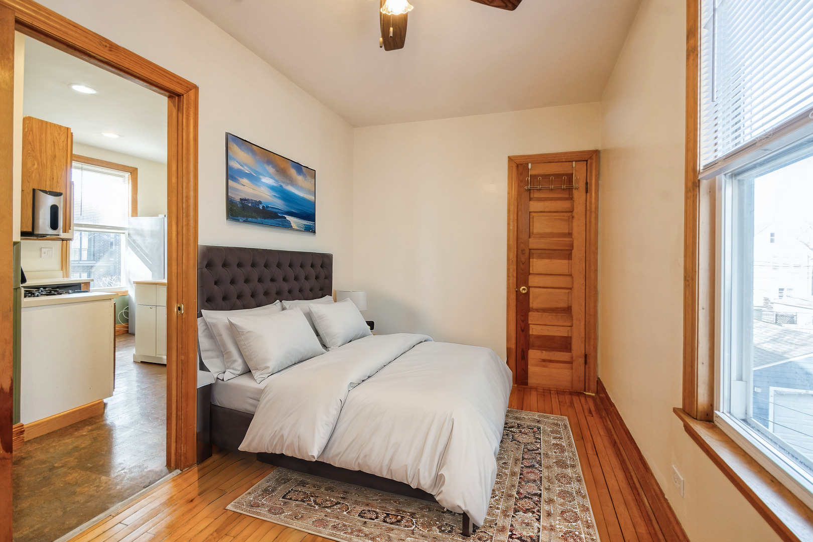 3400 N Keeler Avenue Unit: 2