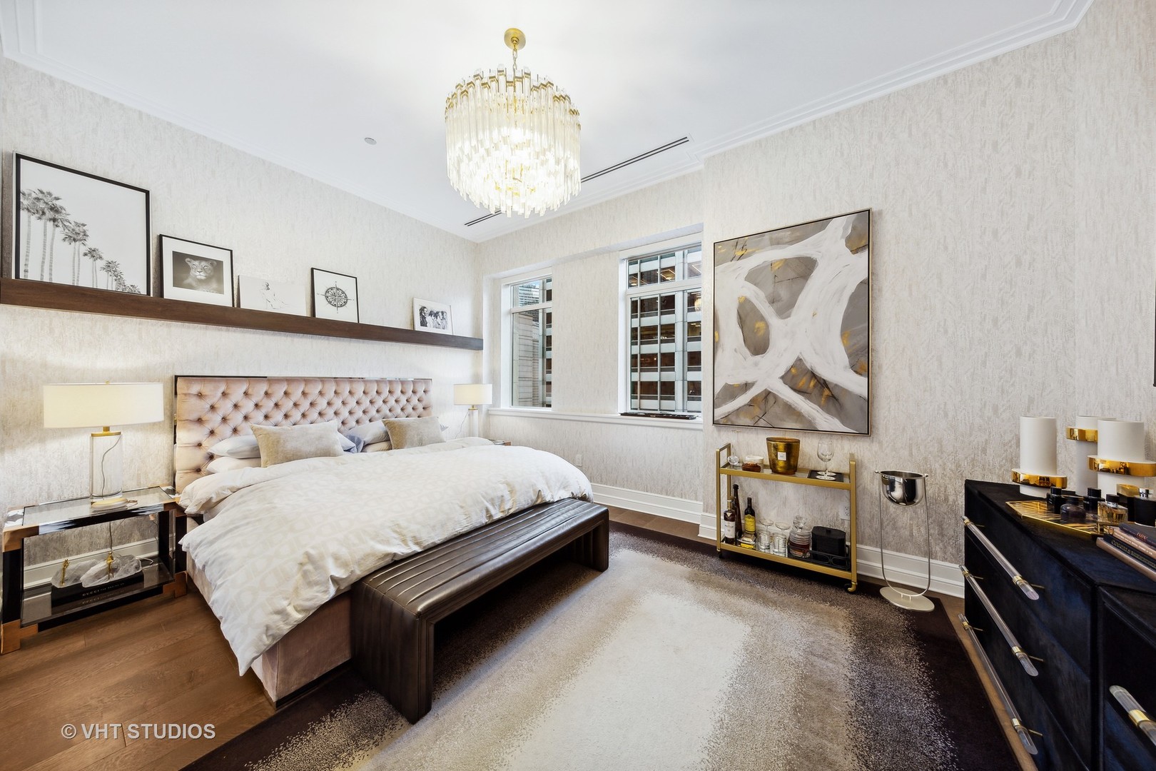 435 N Michigan Avenue Unit: 401