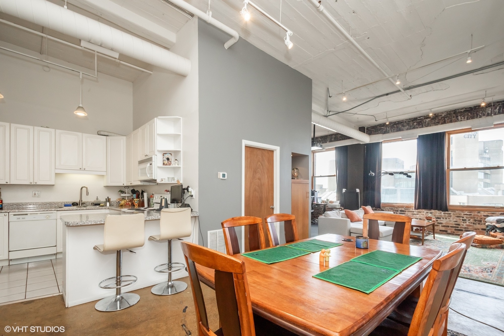 801 S Wells Street Unit: 1003