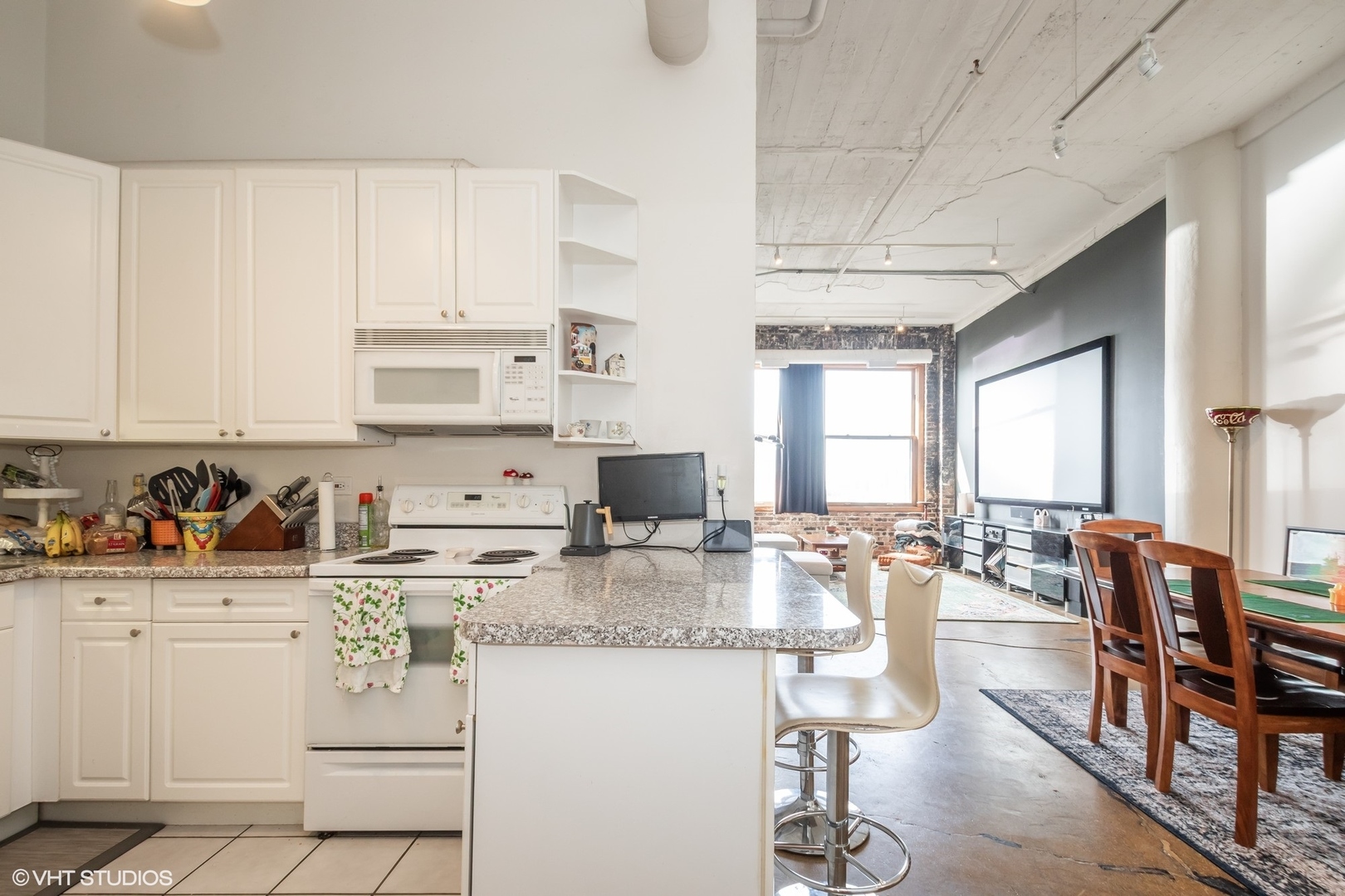 801 S Wells Street Unit: 1003