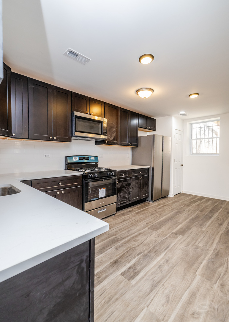 924 S springfield Avenue