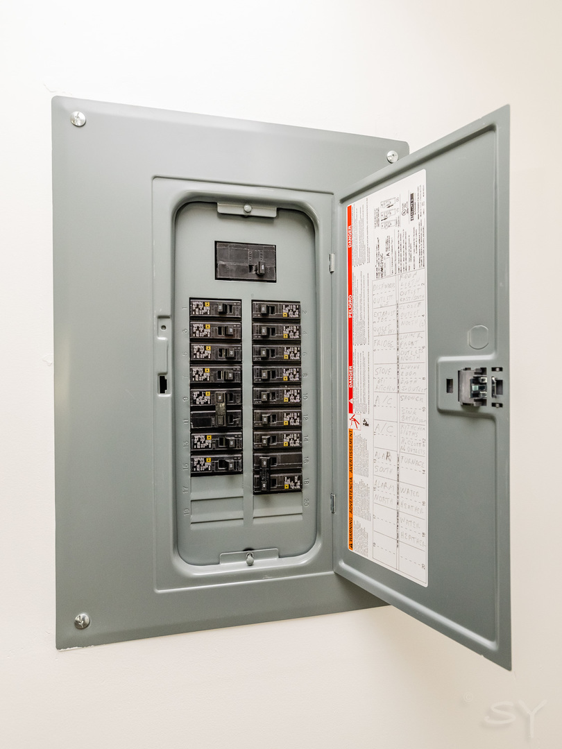 924 S springfield Avenue