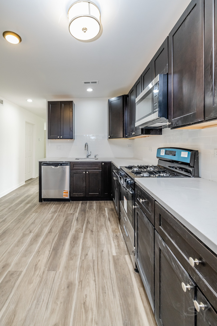 924 S springfield Avenue