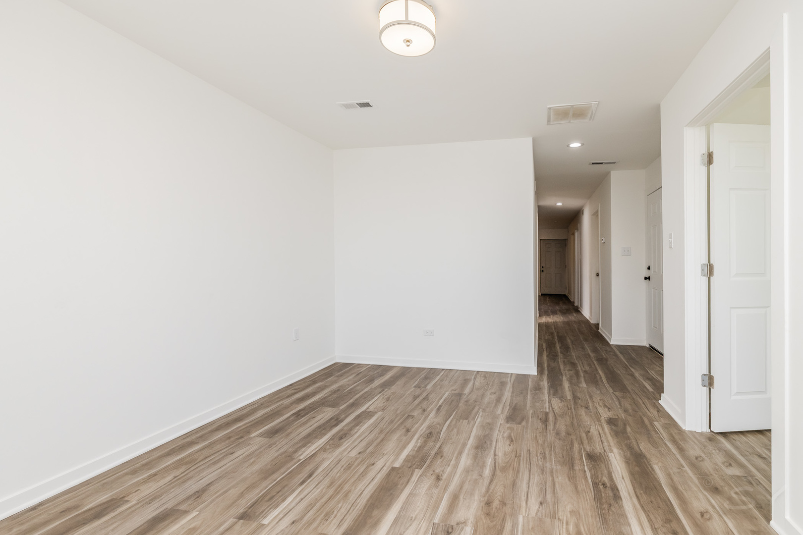 924 S springfield Avenue