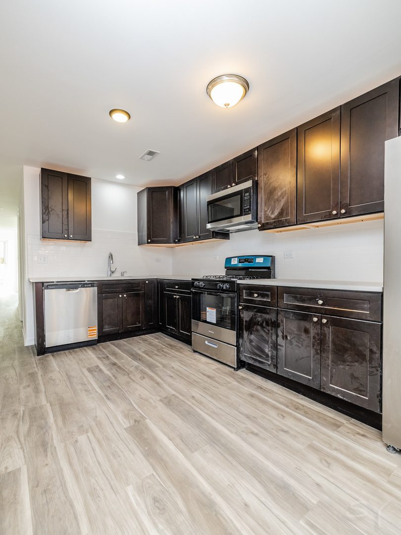 924 S springfield Avenue