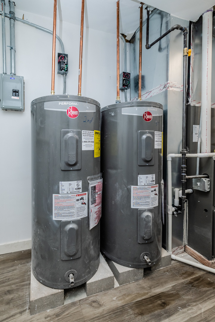 924 S springfield Avenue