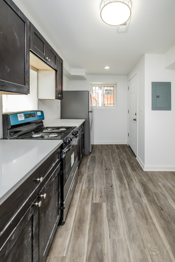 924 S springfield Avenue