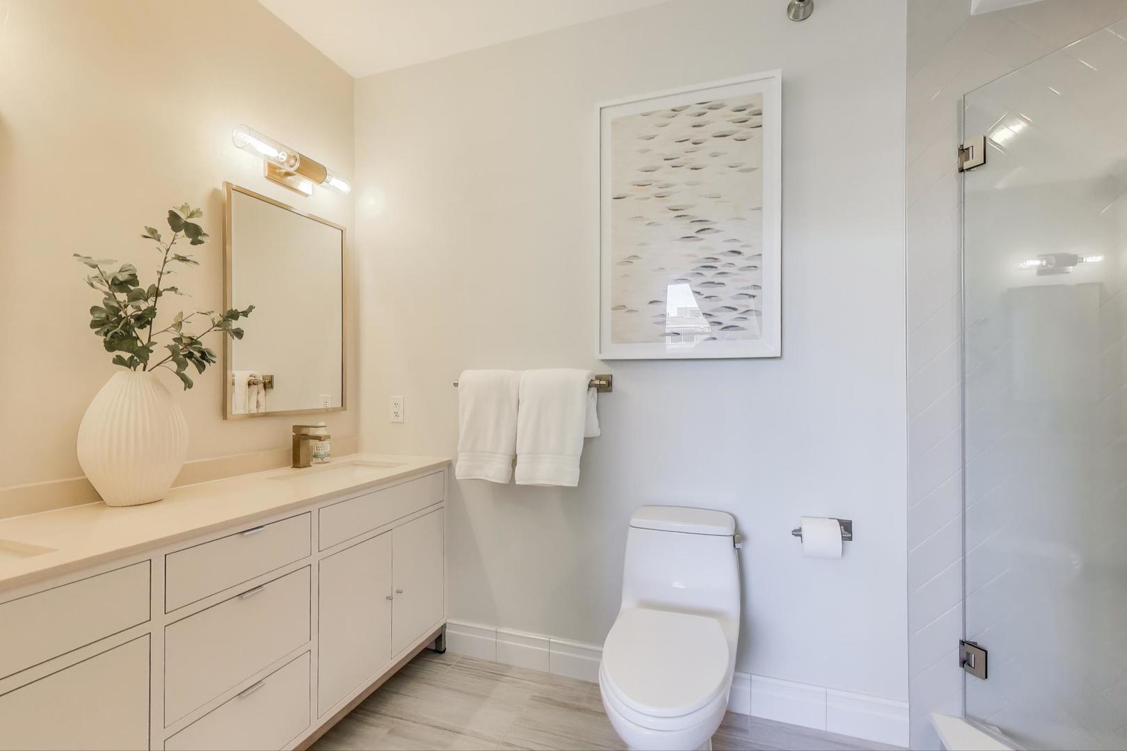421 W Huron Street Unit: 504