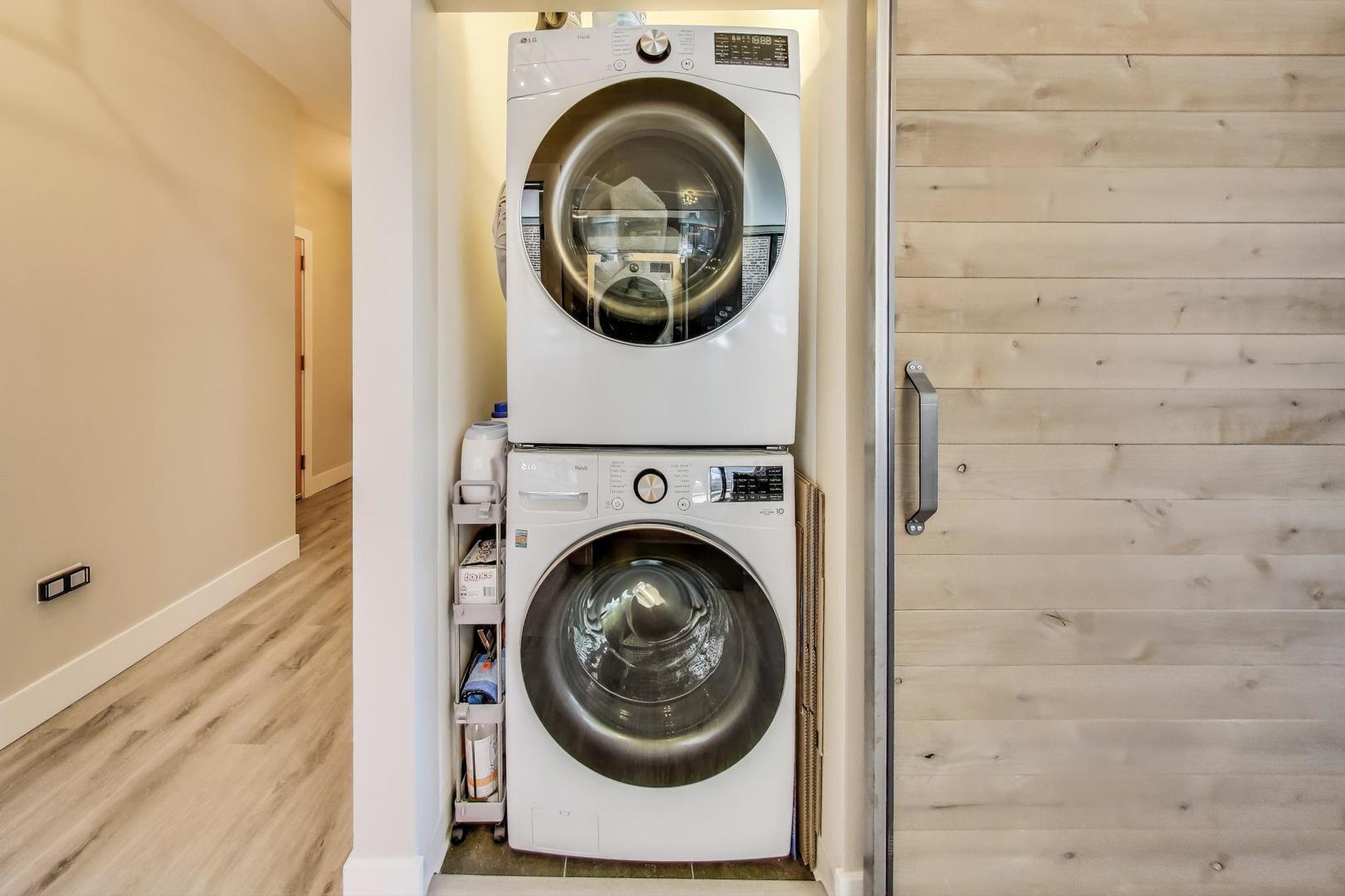 421 W Huron Street Unit: 504