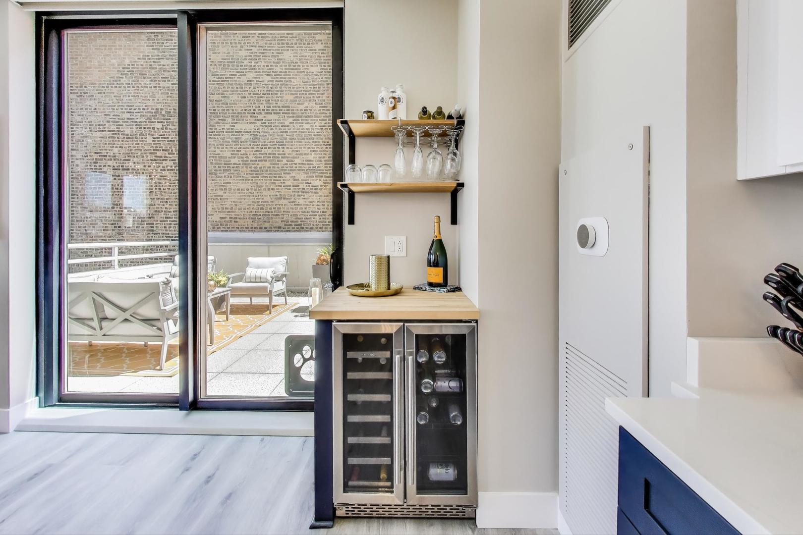 421 W Huron Street Unit: 504