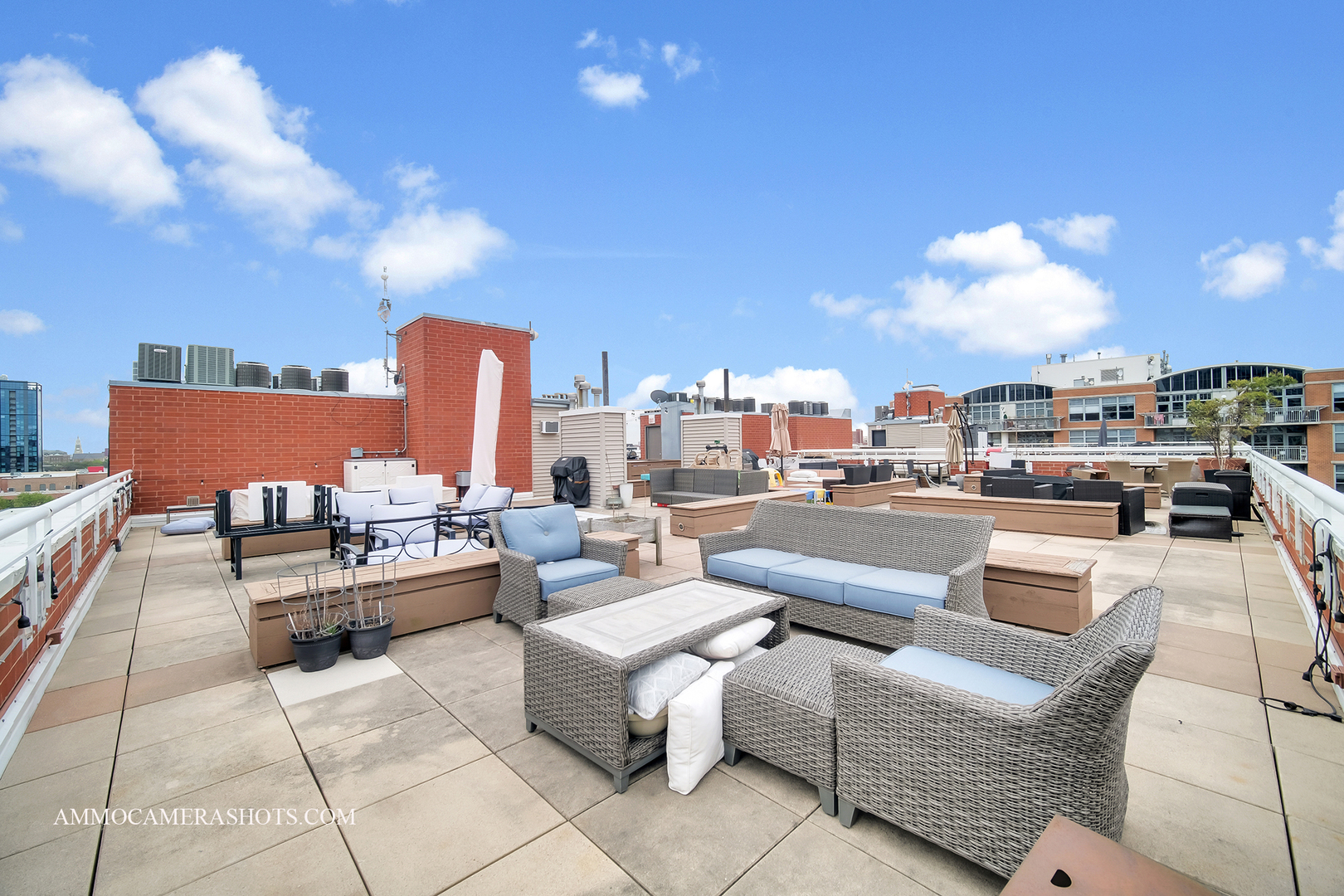 1148 W Monroe Street Unit: 6NW