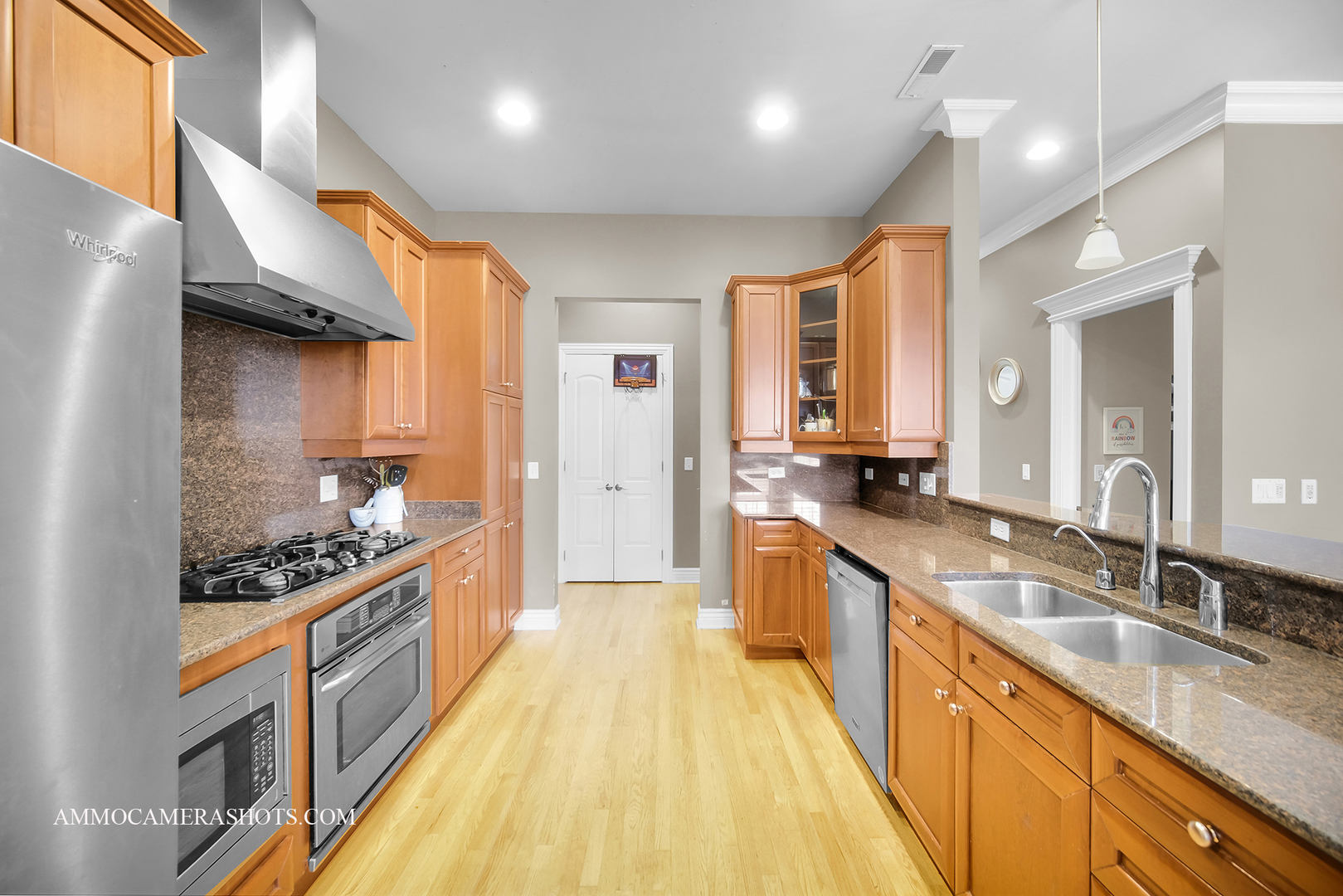 1148 W Monroe Street Unit: 6NW