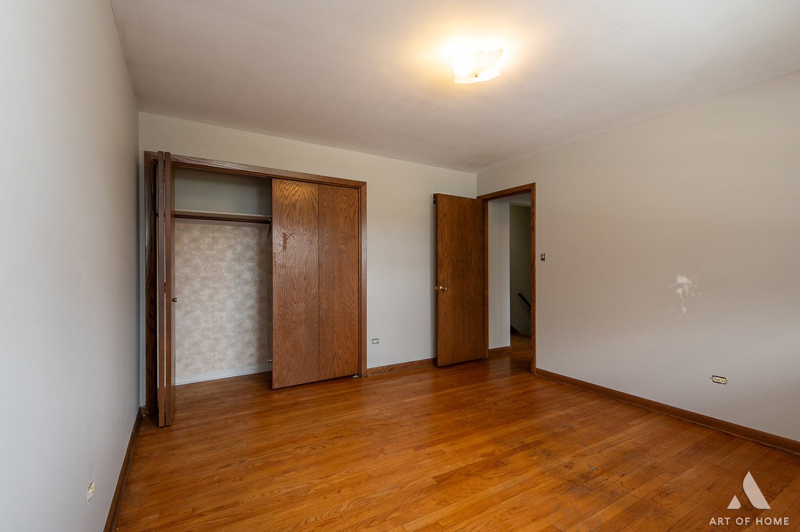 9301 Mcvicker Avenue