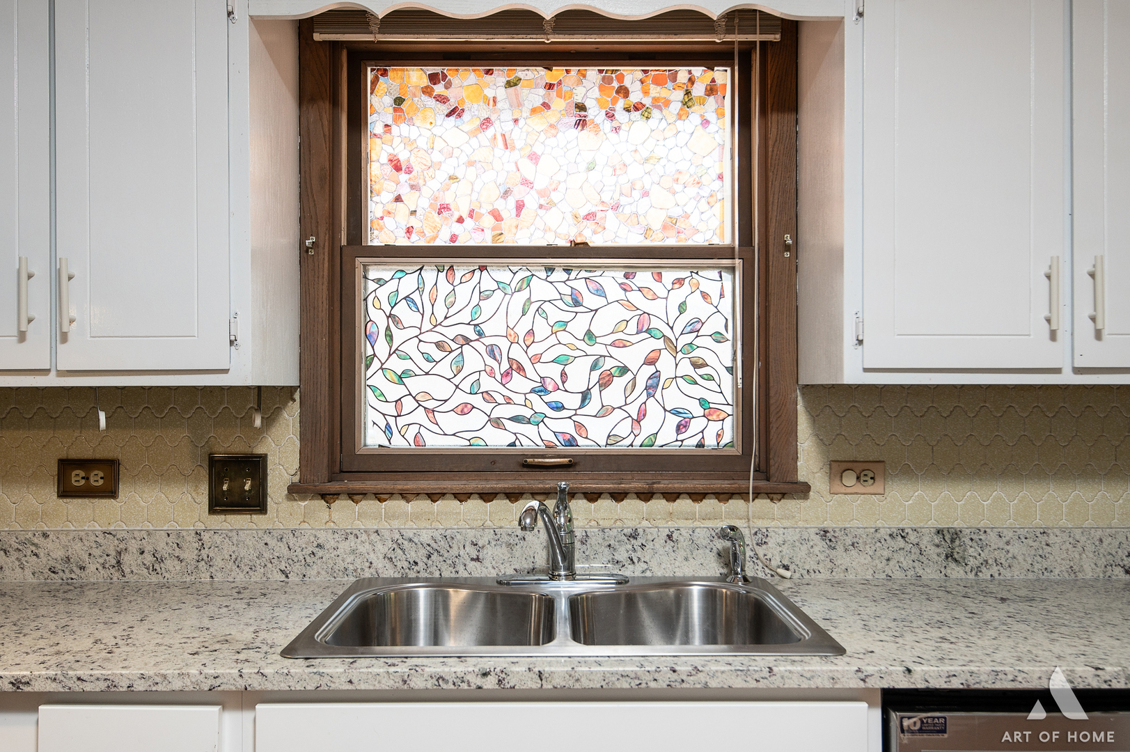 9301 Mcvicker Avenue