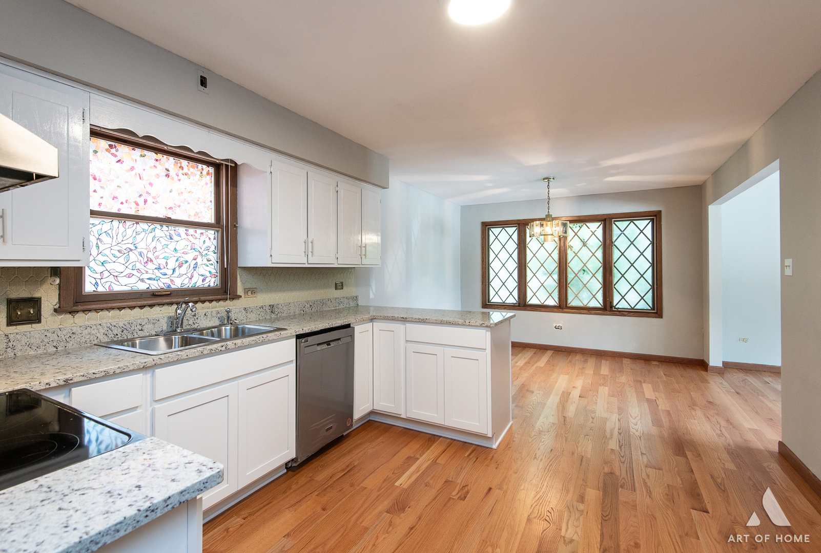 9301 Mcvicker Avenue