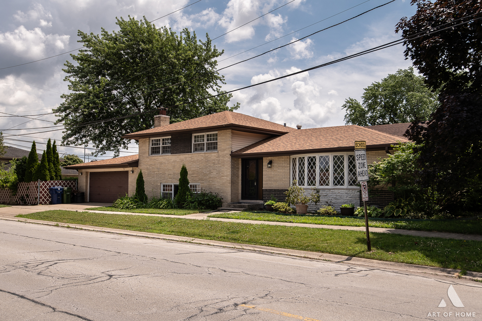 9301 Mcvicker Avenue