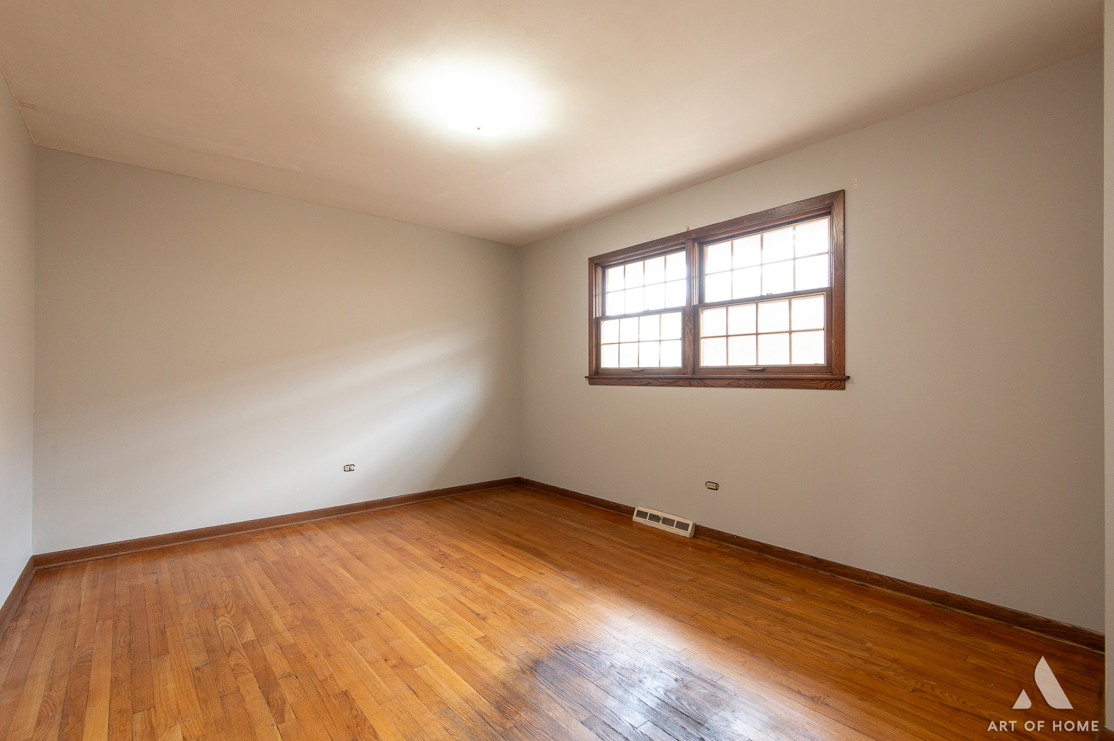 9301 Mcvicker Avenue