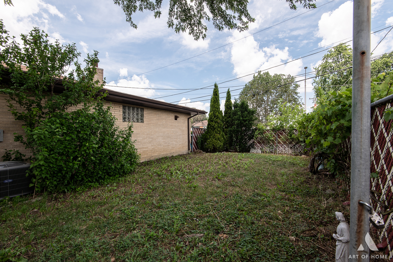 9301 Mcvicker Avenue