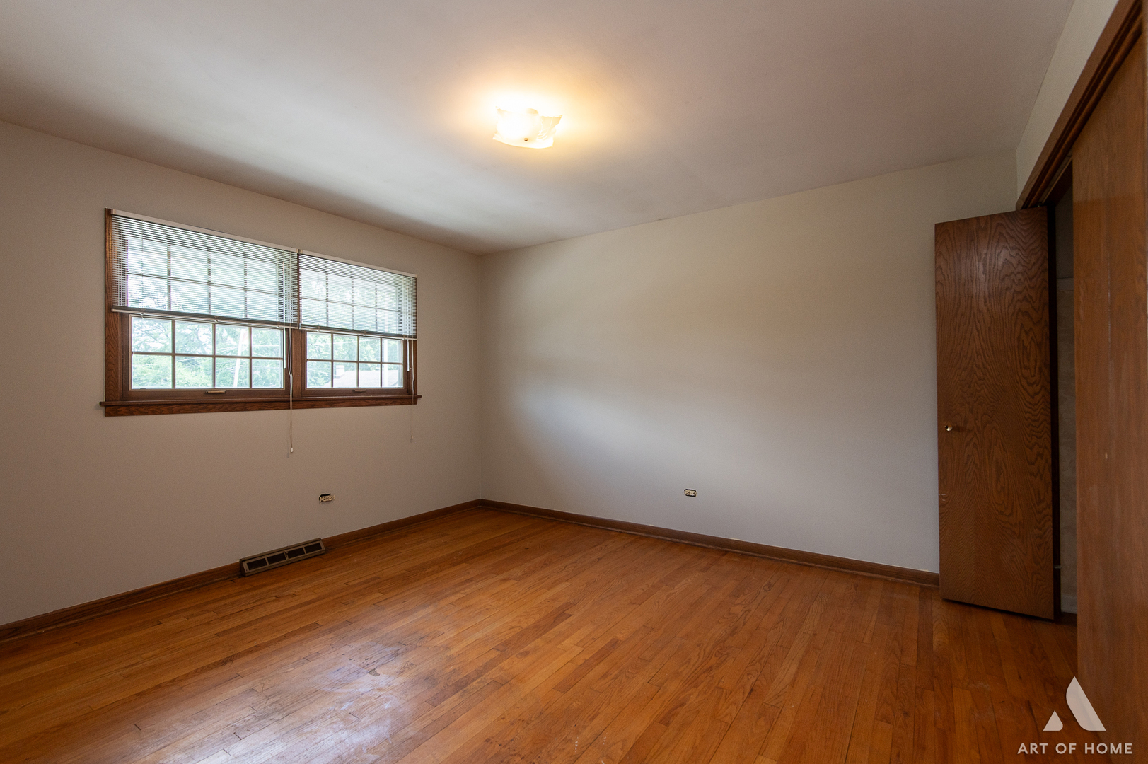 9301 Mcvicker Avenue