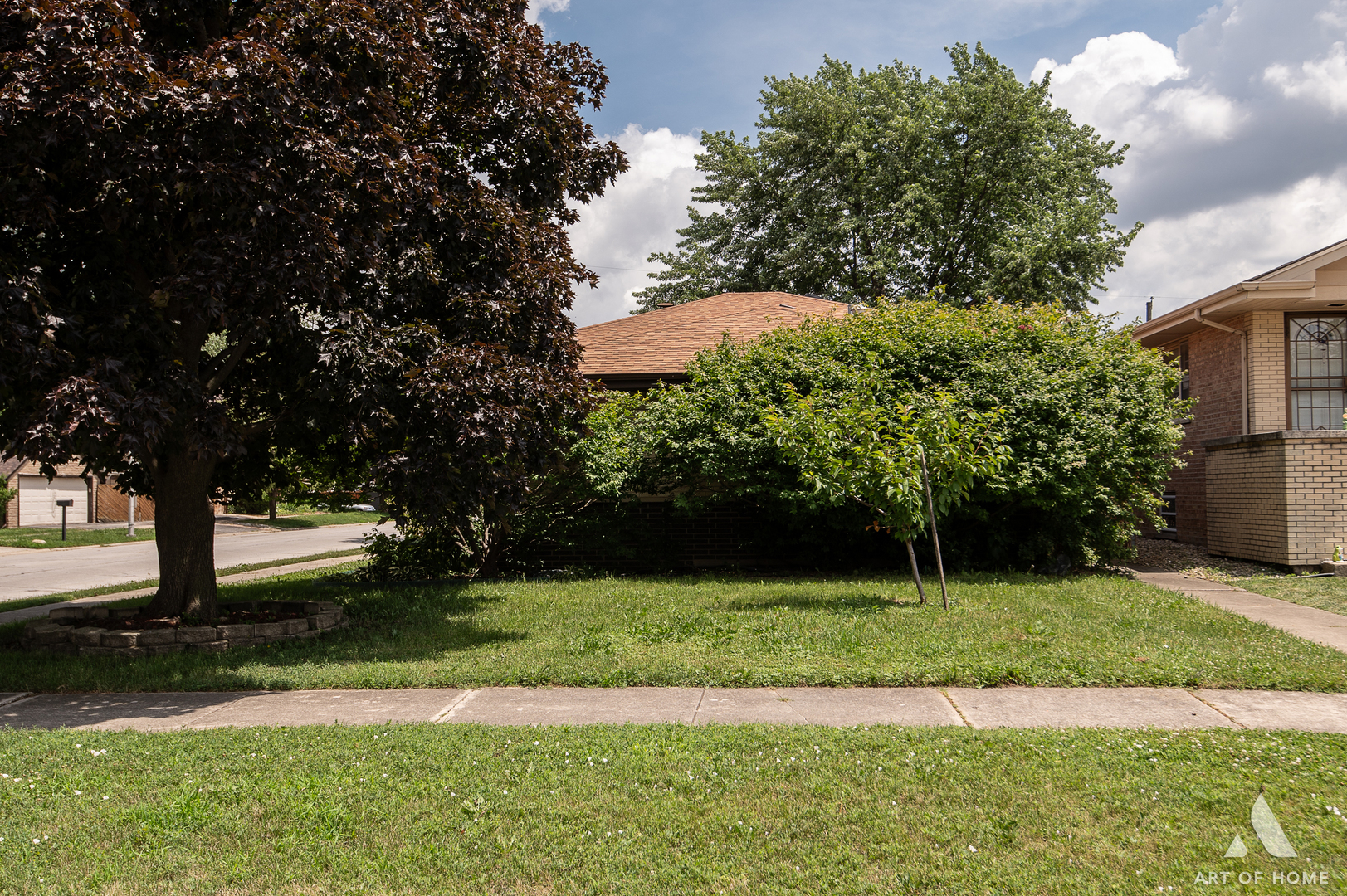 9301 Mcvicker Avenue