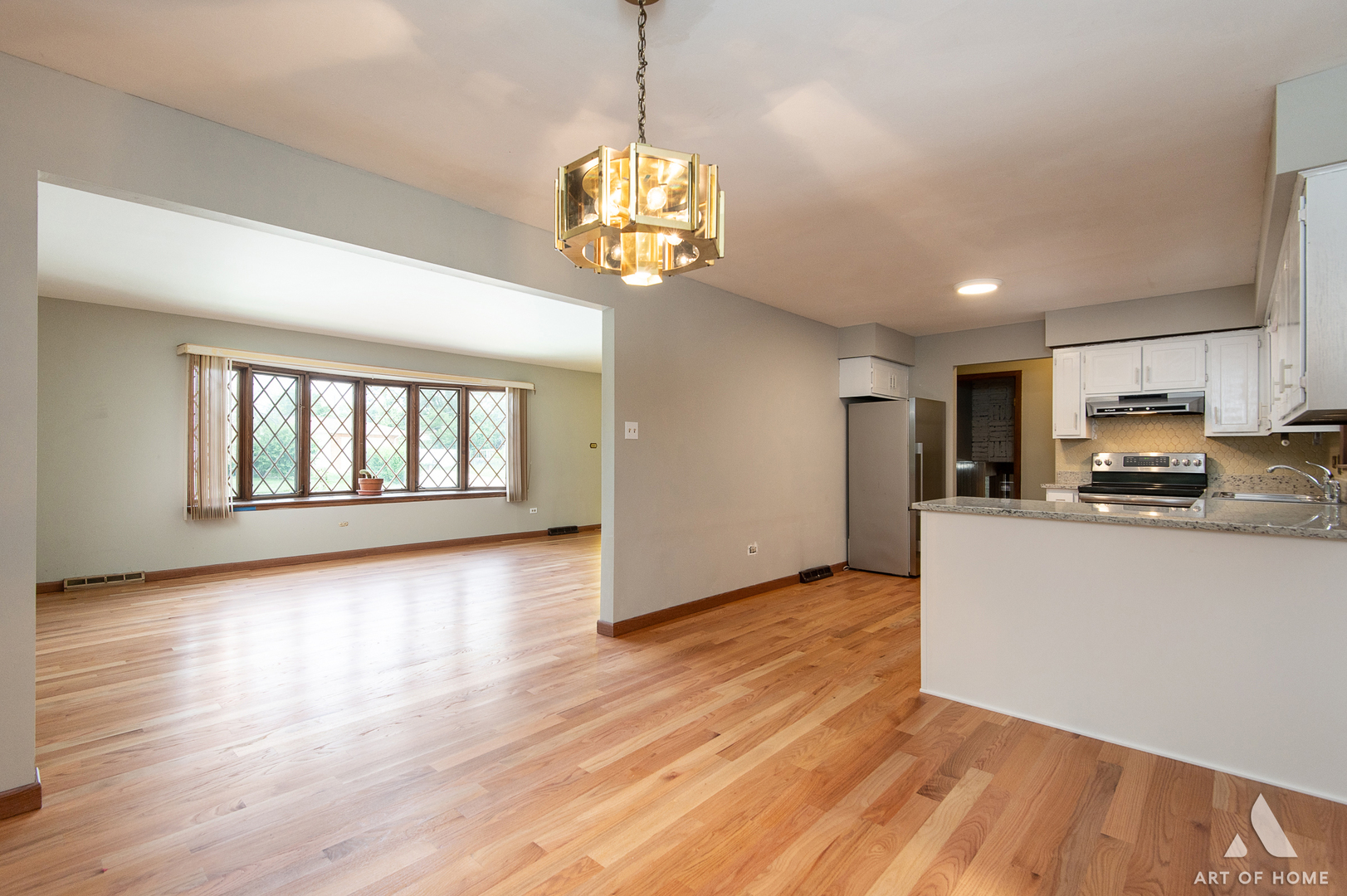 9301 Mcvicker Avenue