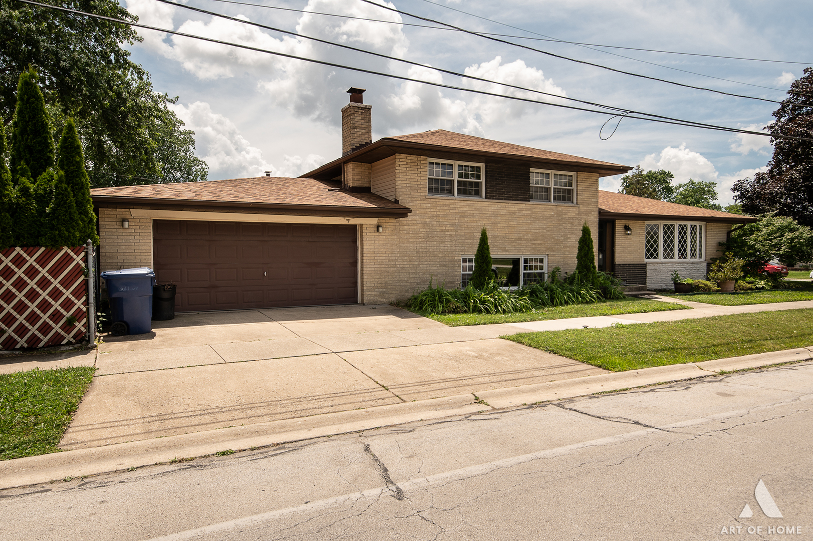 9301 Mcvicker Avenue