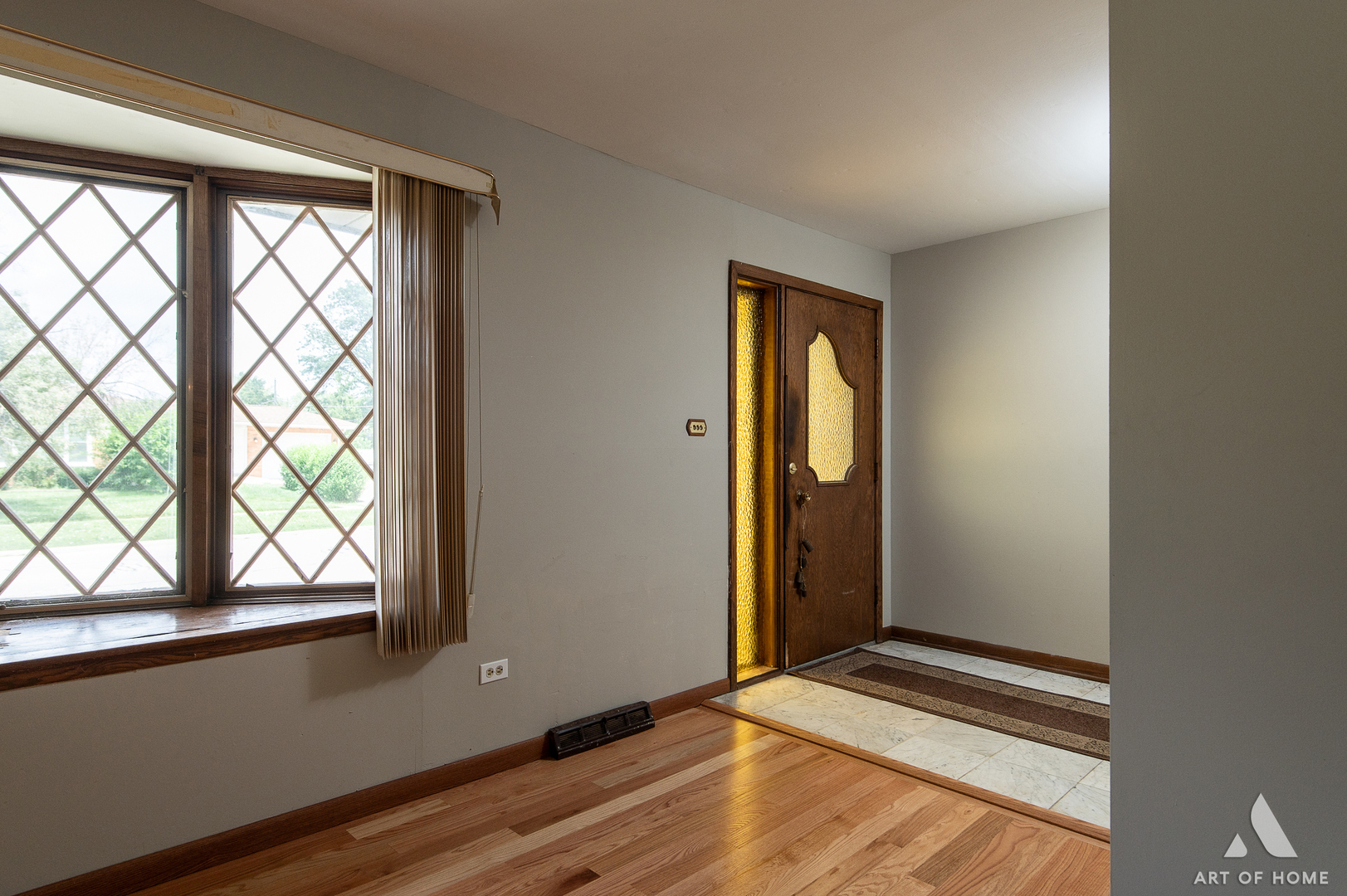 9301 Mcvicker Avenue