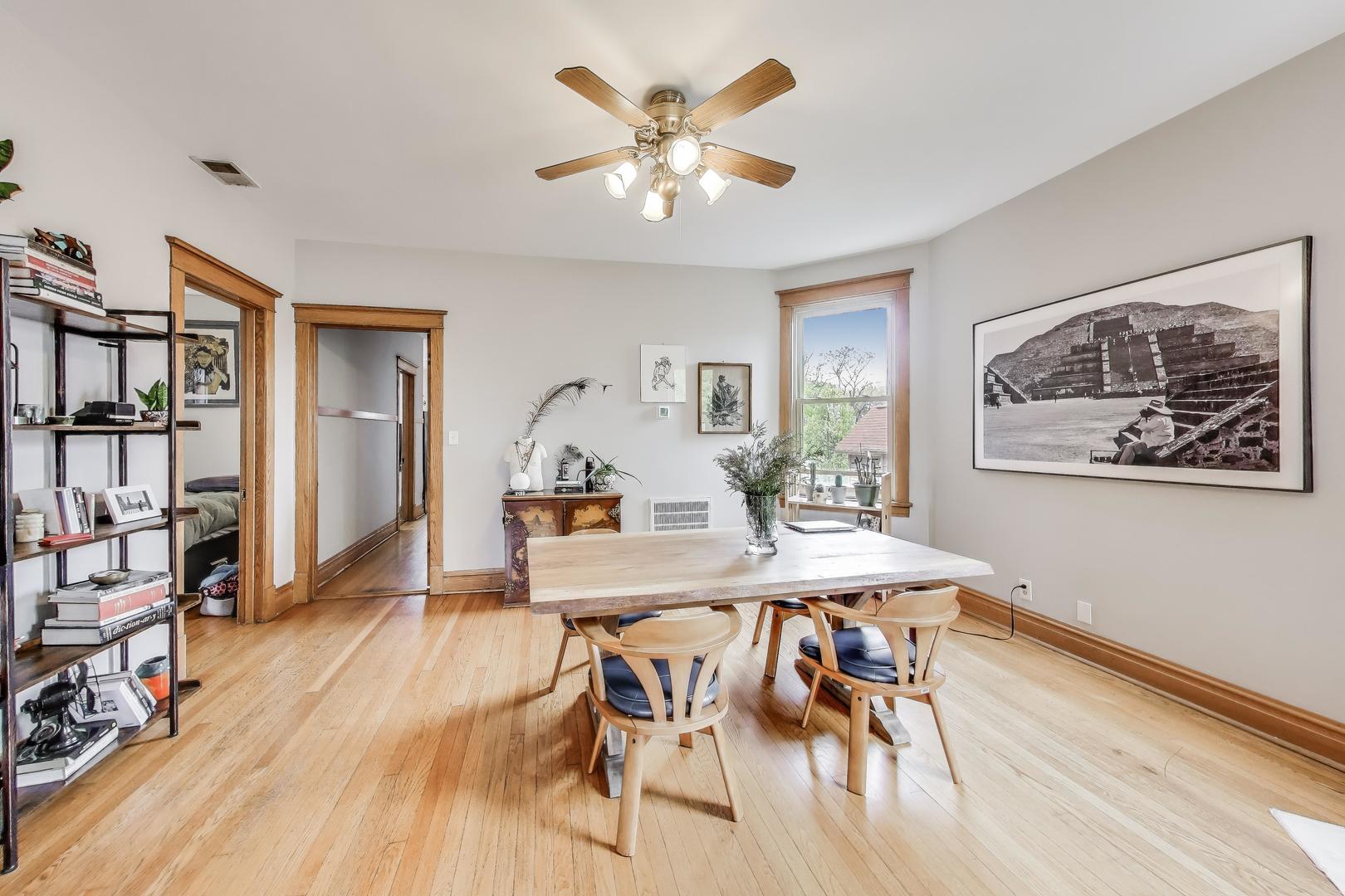 2333 N Spaulding Avenue