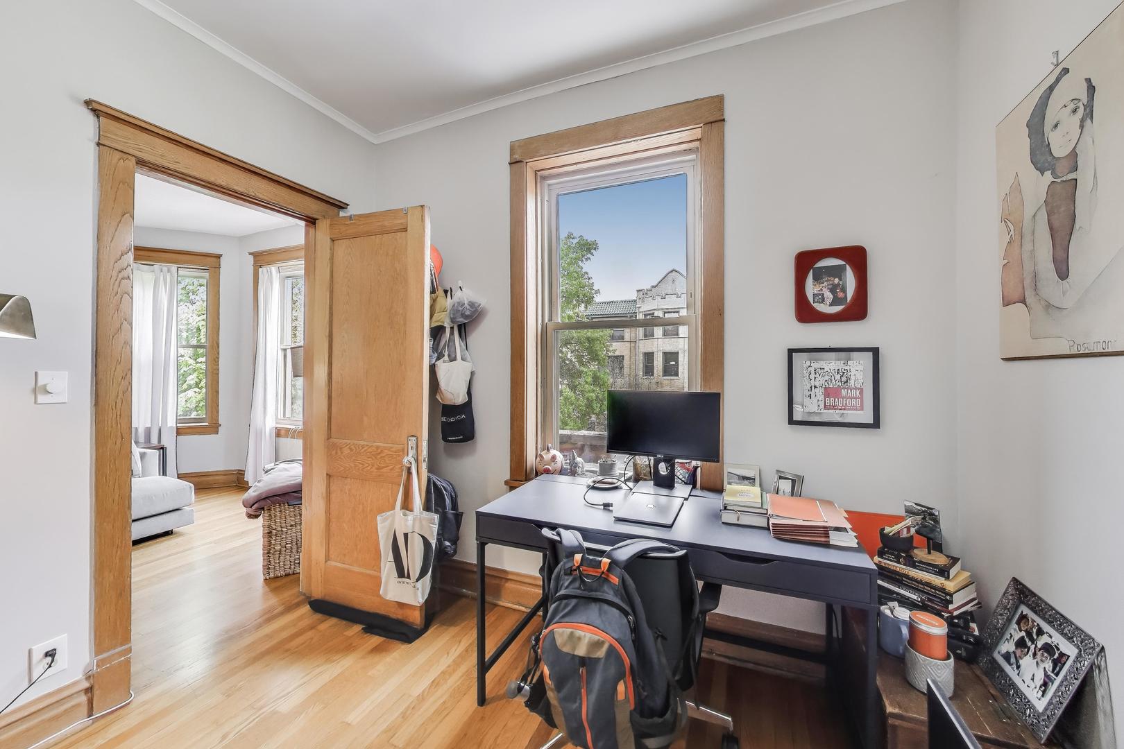 2333 N Spaulding Avenue