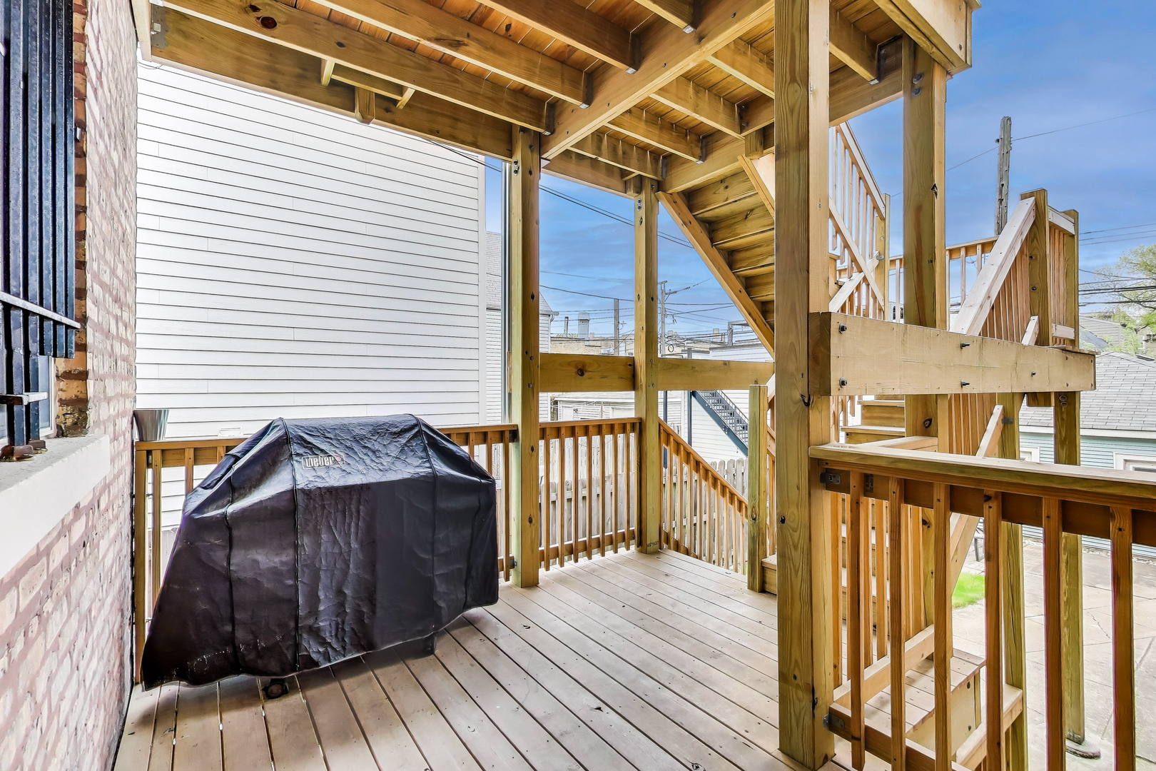 2333 N Spaulding Avenue