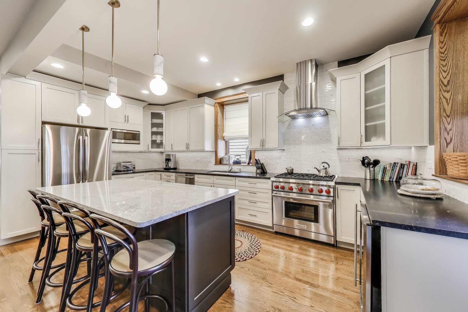 2333 N Spaulding Avenue