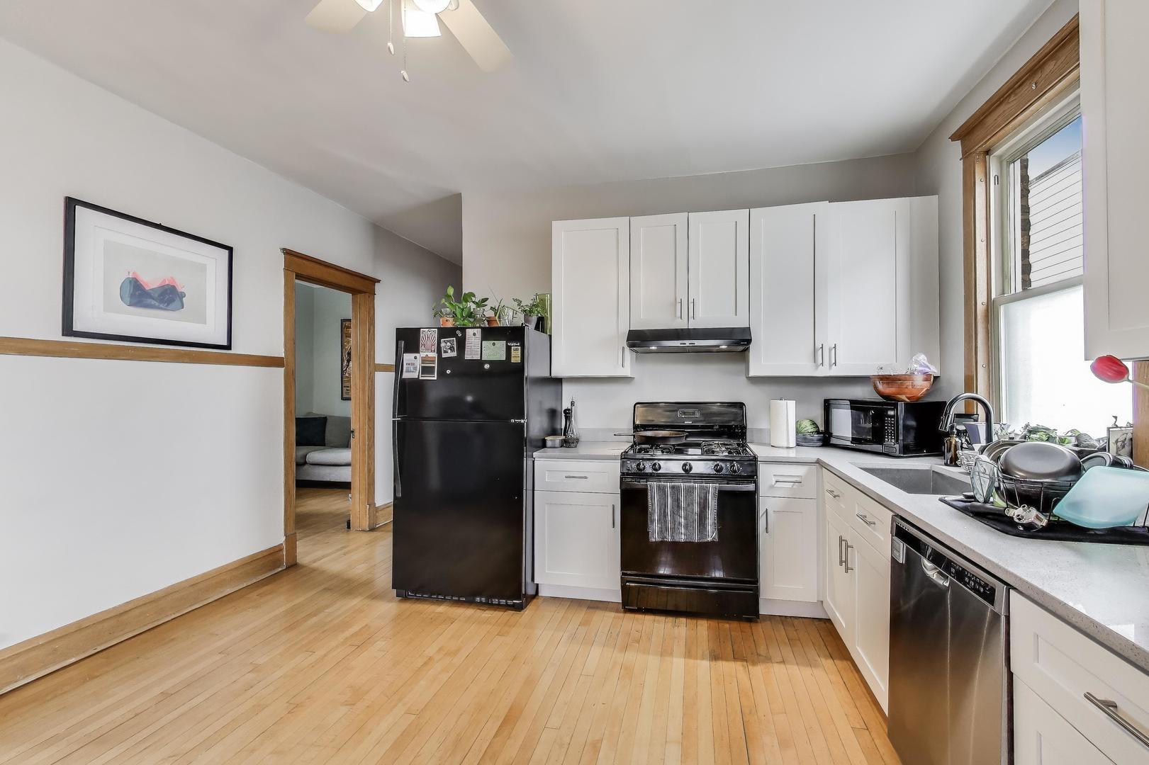 2333 N Spaulding Avenue