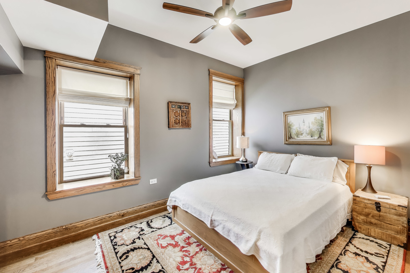 2333 N Spaulding Avenue