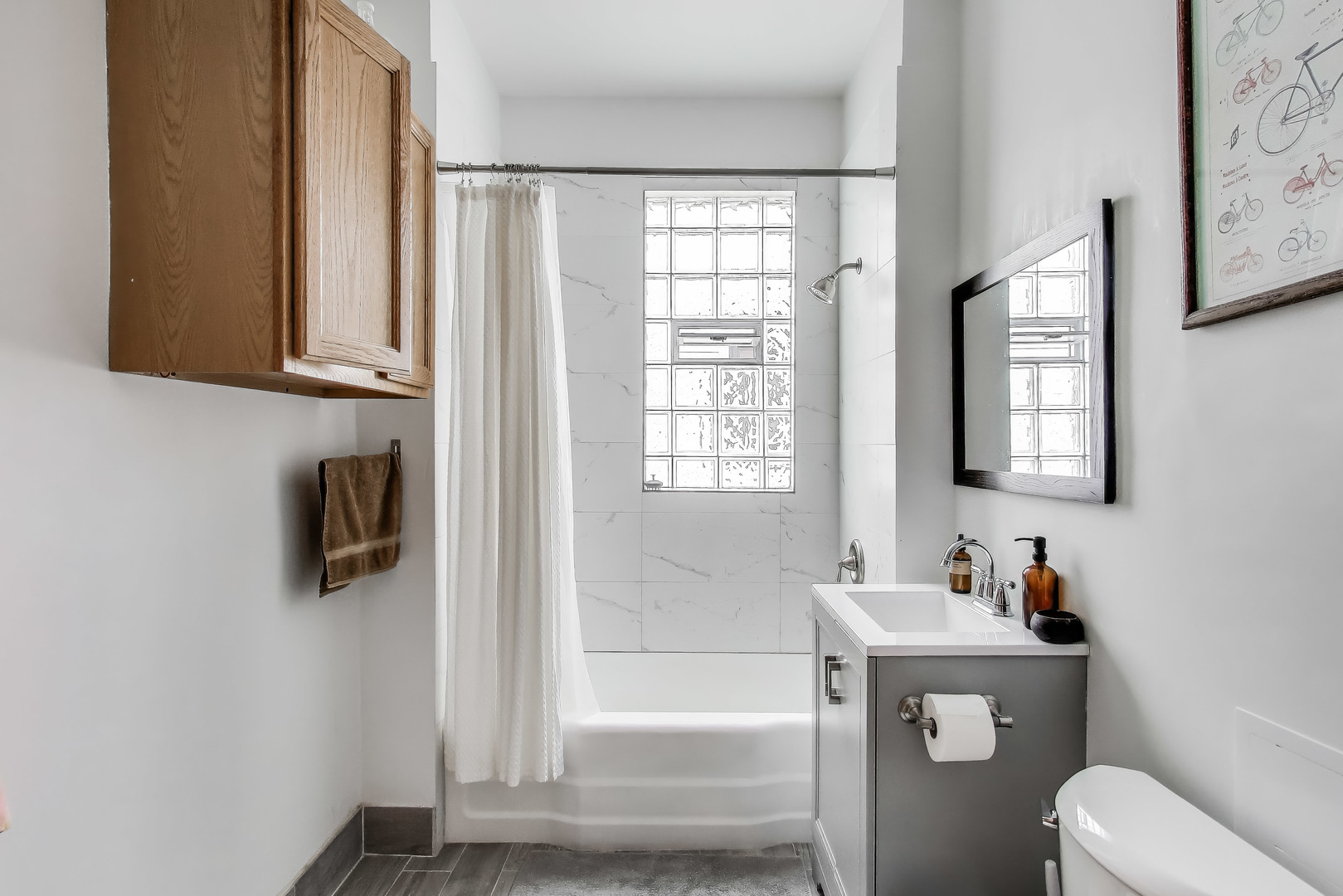 2333 N Spaulding Avenue