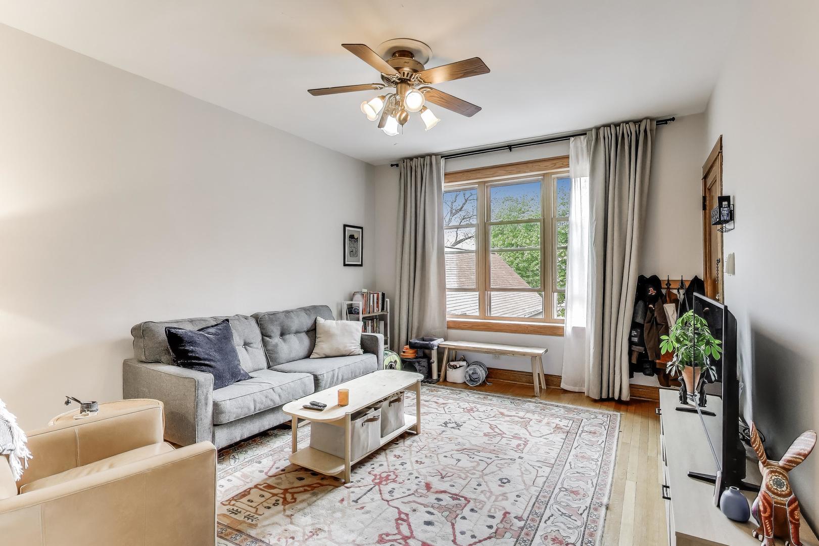 2333 N Spaulding Avenue