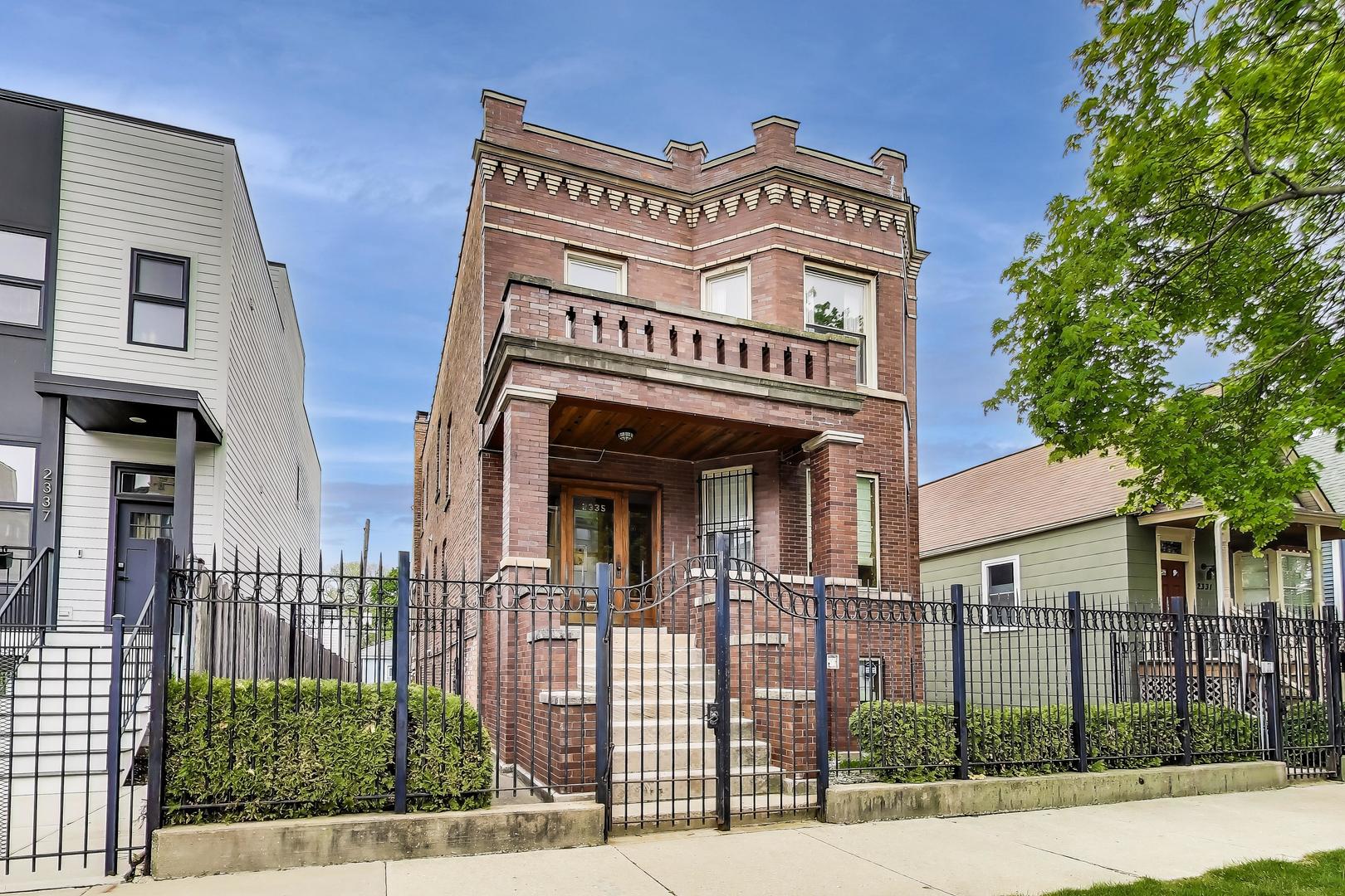 2333 N Spaulding Avenue