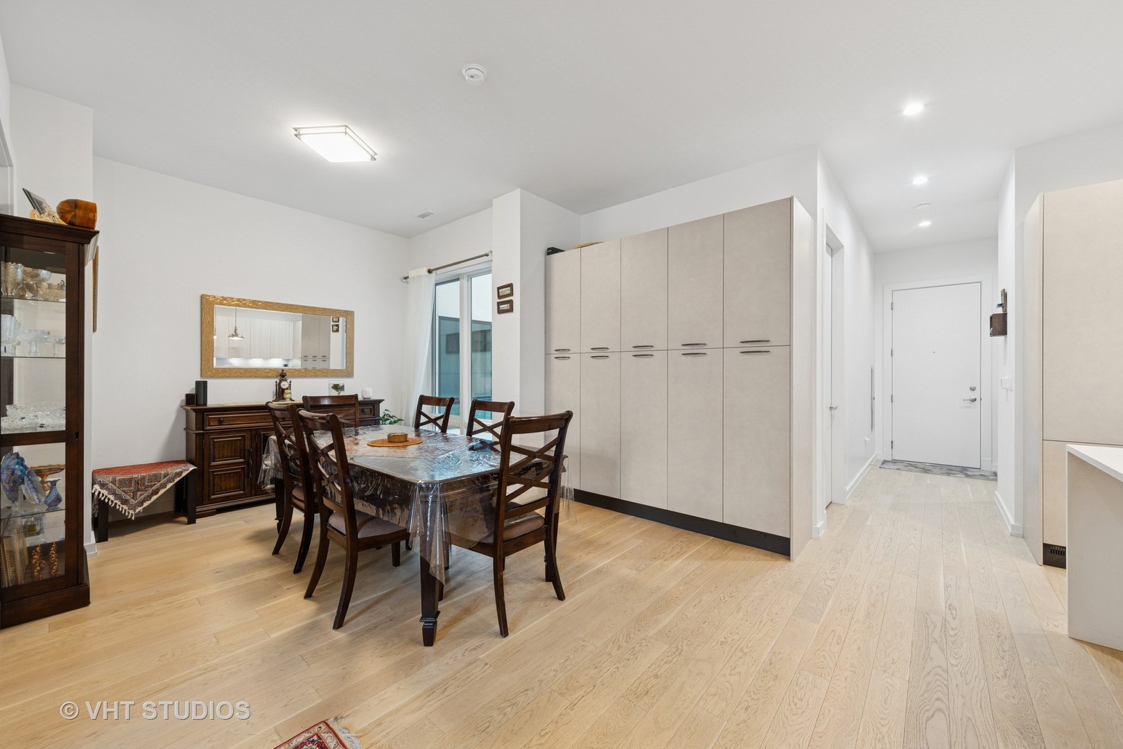 2773 N Hampden Court Unit: 404