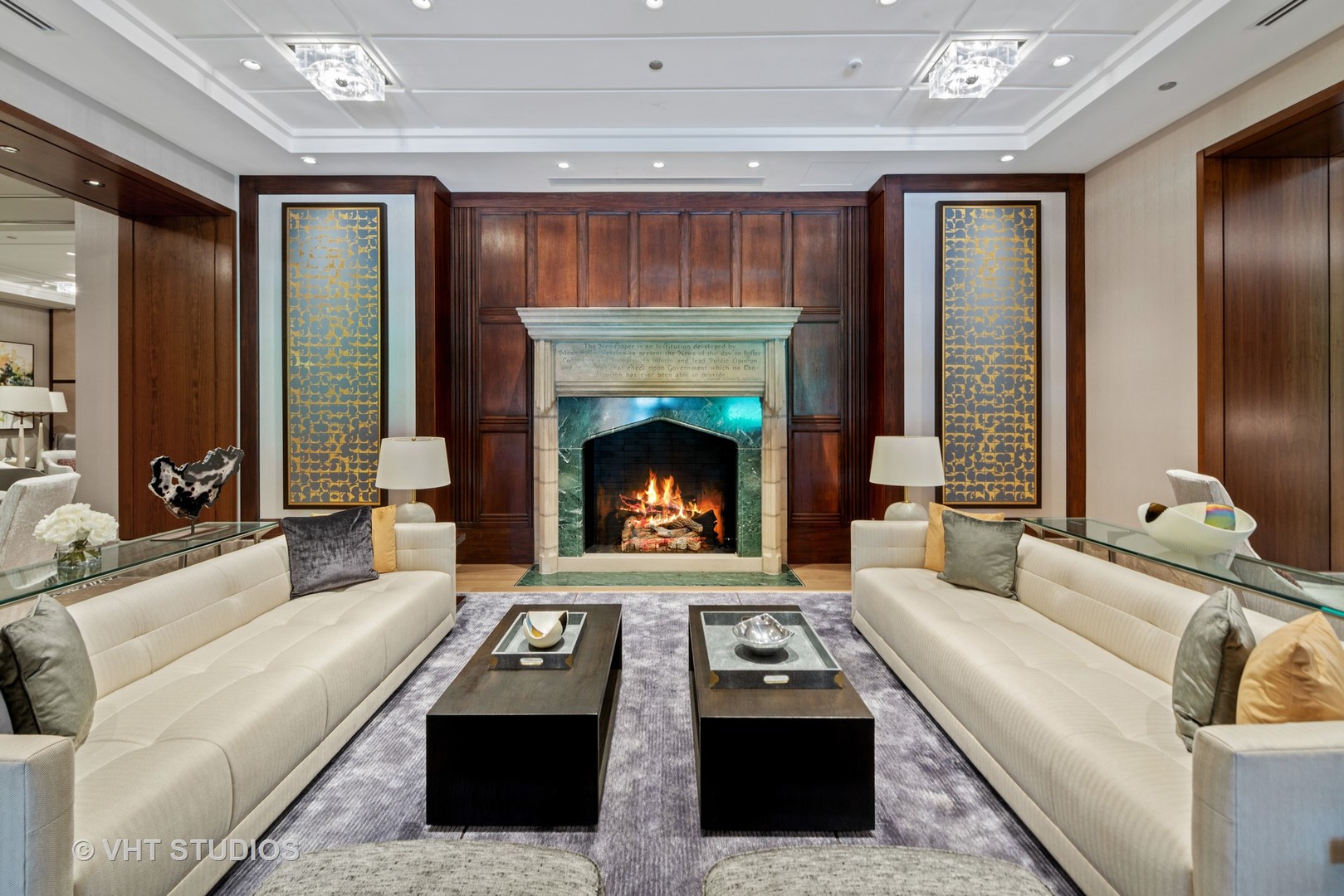 435 N Michigan Avenue Unit: 401
