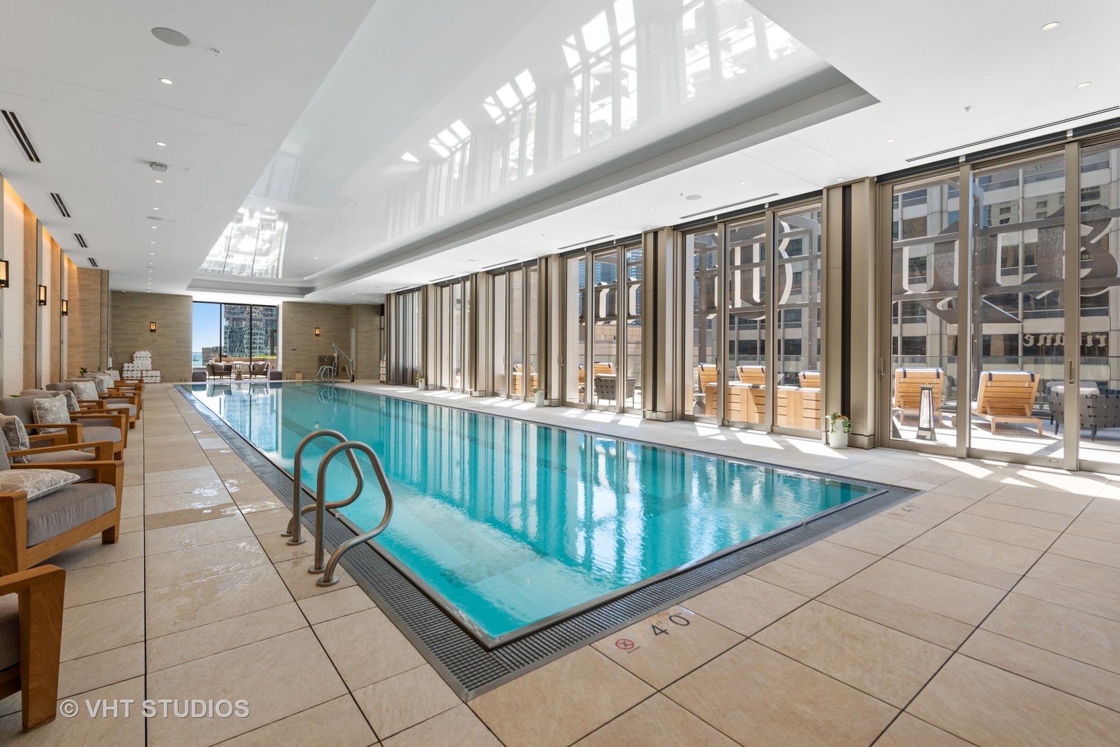 435 N Michigan Avenue Unit: 401