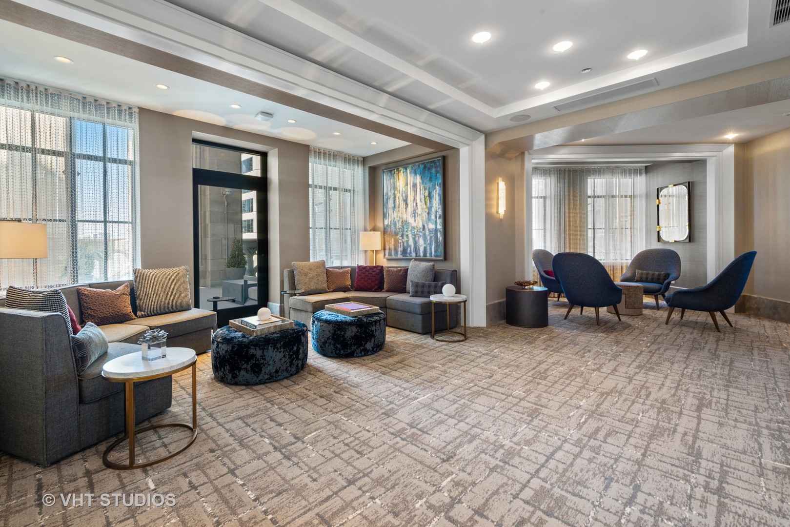 435 N Michigan Avenue Unit: 401