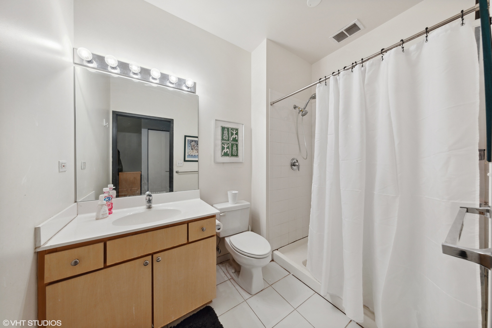 630 N Franklin Street Unit: 1101