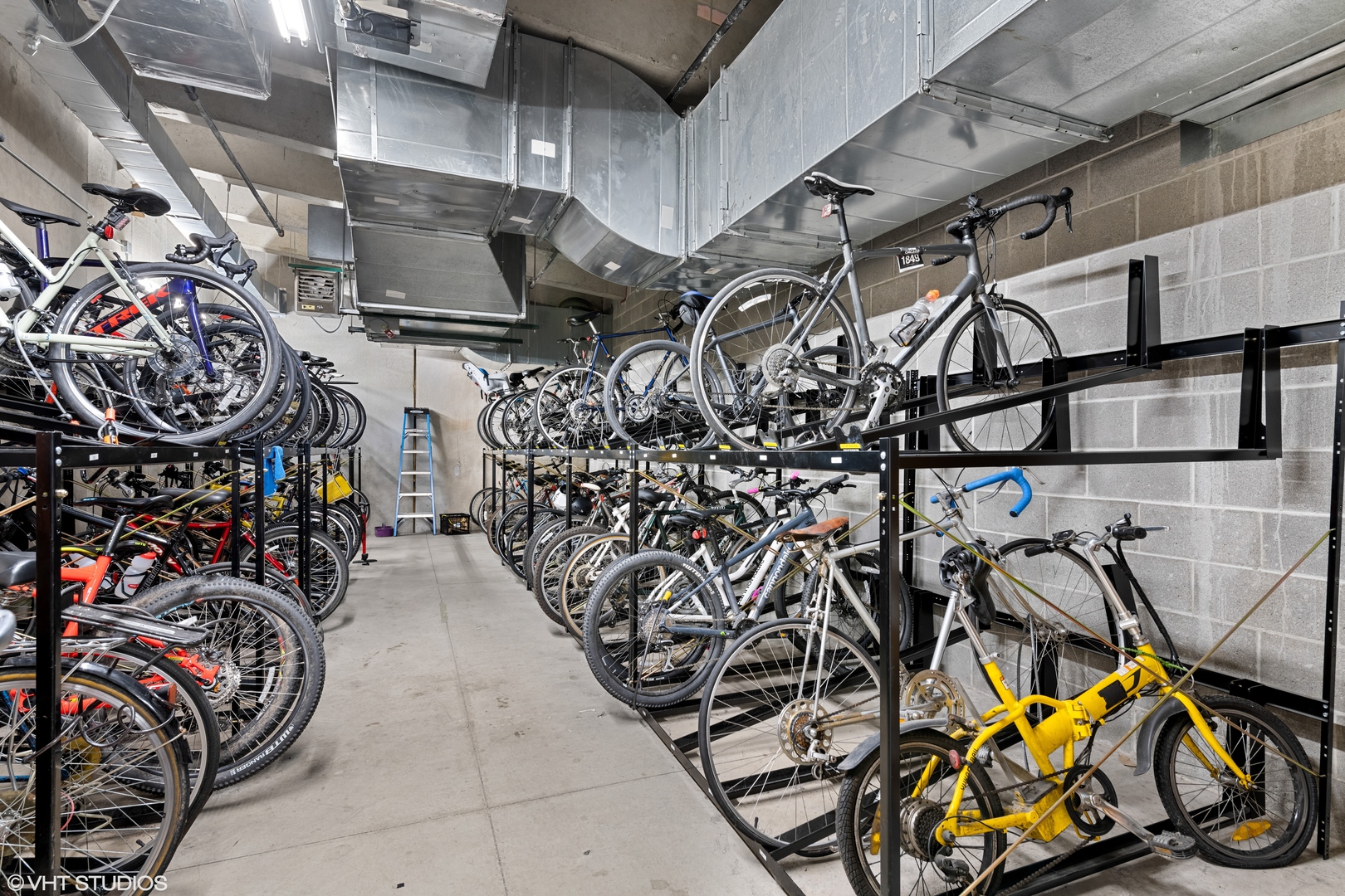 630 N Franklin Street Unit: 1101